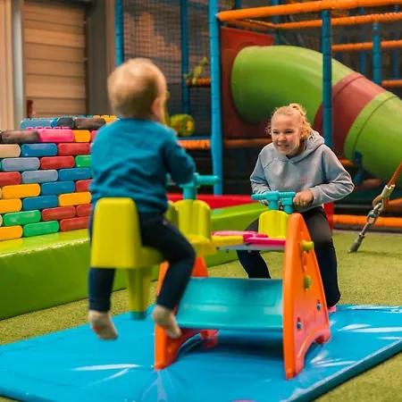 Europarcs Poort Zeeland Шале Хеллевутслёйс